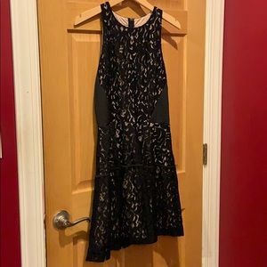 Black lace dresss